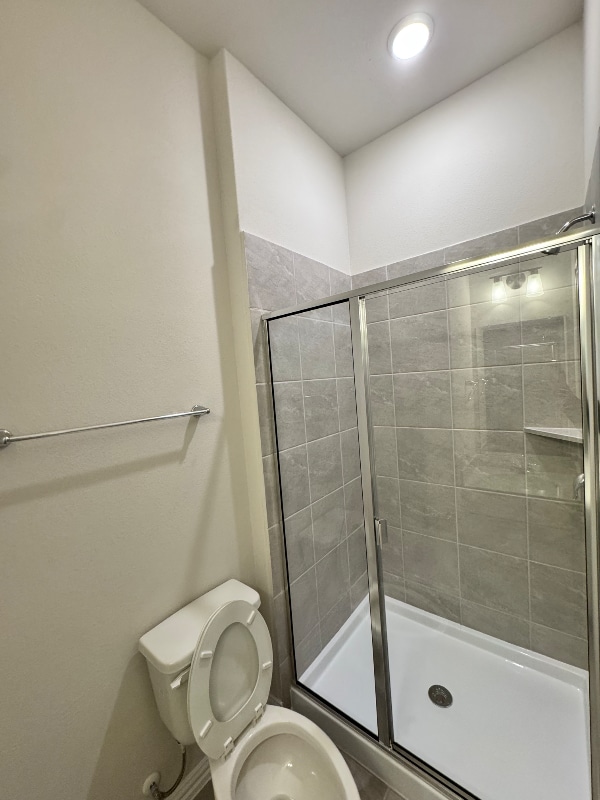 Photo - 6325 Fulton Dr House