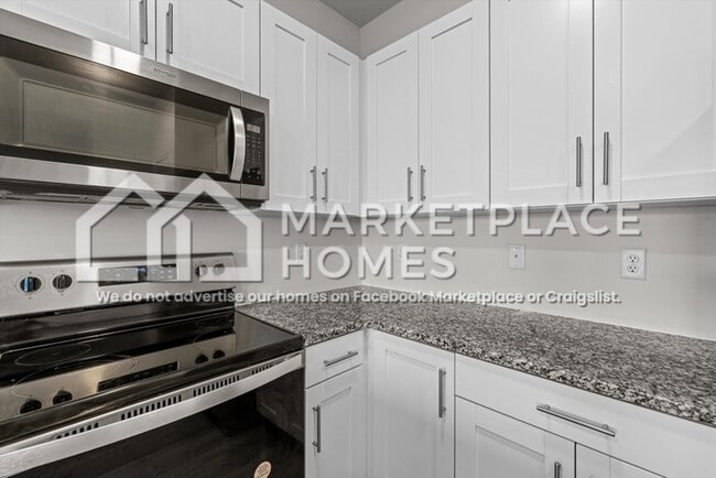 Building Photo - 3409 Briar Rose Ct