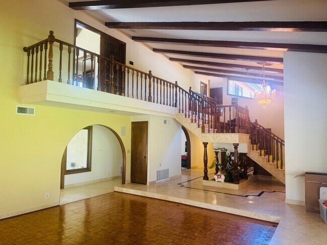 Foto del edificio - 115 Vientos Rd