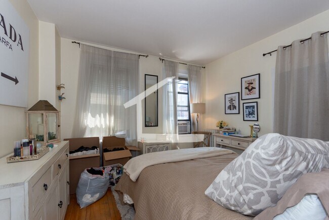 Foto del edificio - 1155 Commonwealth Ave