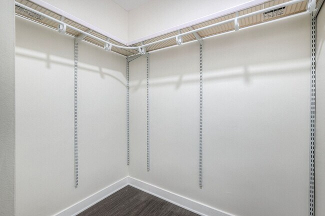 Foto del edificio - Updated 2-bedroom 2-bath condo in North Park!