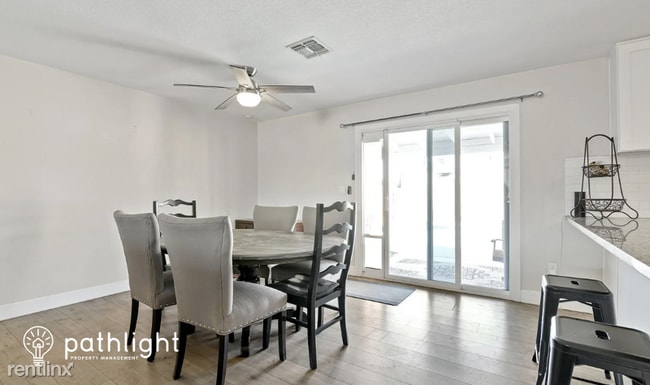 Building Photo - 3 br, 2 bath House - 13602 37Th Avenue UNIT