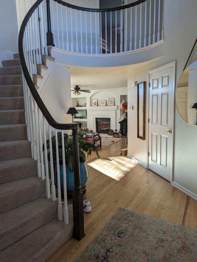 Building Photo - Single Family Home Located in Desirable Ro...