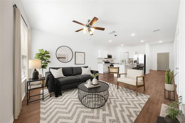 Foto del edificio - 114 Brookline Dr