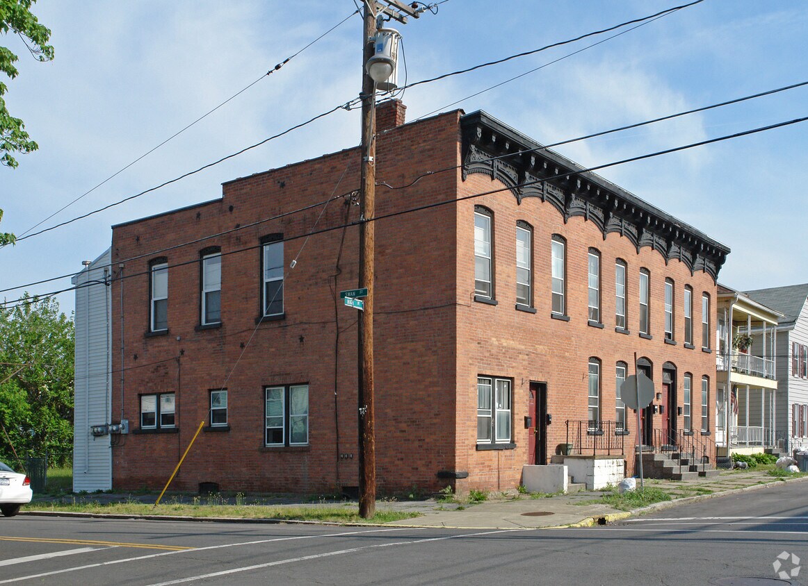 Primary Photo - 16-18 High St