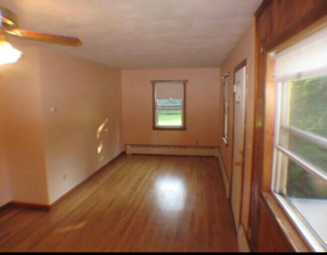 515 N Eagleville Rd, Storrs Mansfield, CT 06268 House Rental in