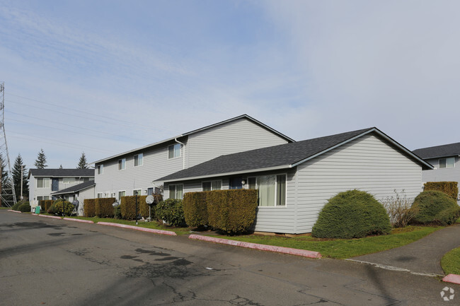 Building Photo - Cinnamon Square Apartments