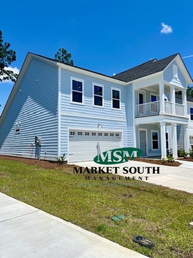 Building Photo - 114 Binscombe Ln