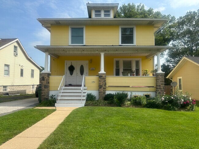 Front of house - 2912 Westfield Ave