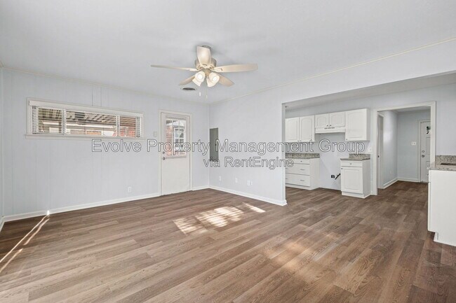 Building Photo - 4629 Durbin Ave
