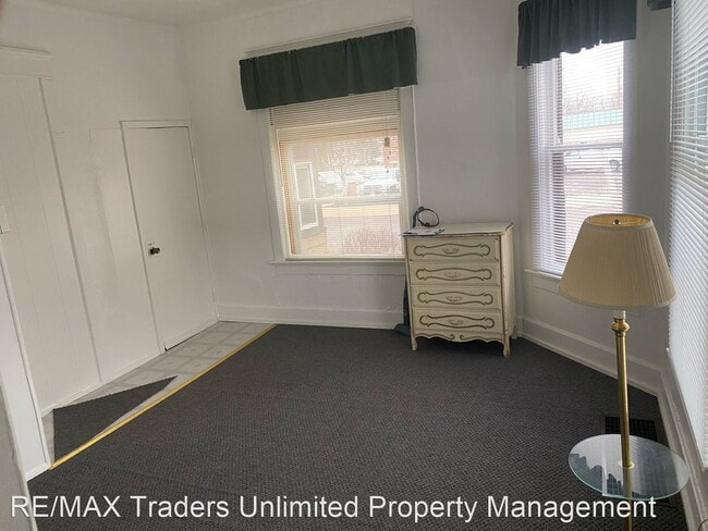 Building Photo - Studio, 1 bath House - 300 Buena Vista Ct