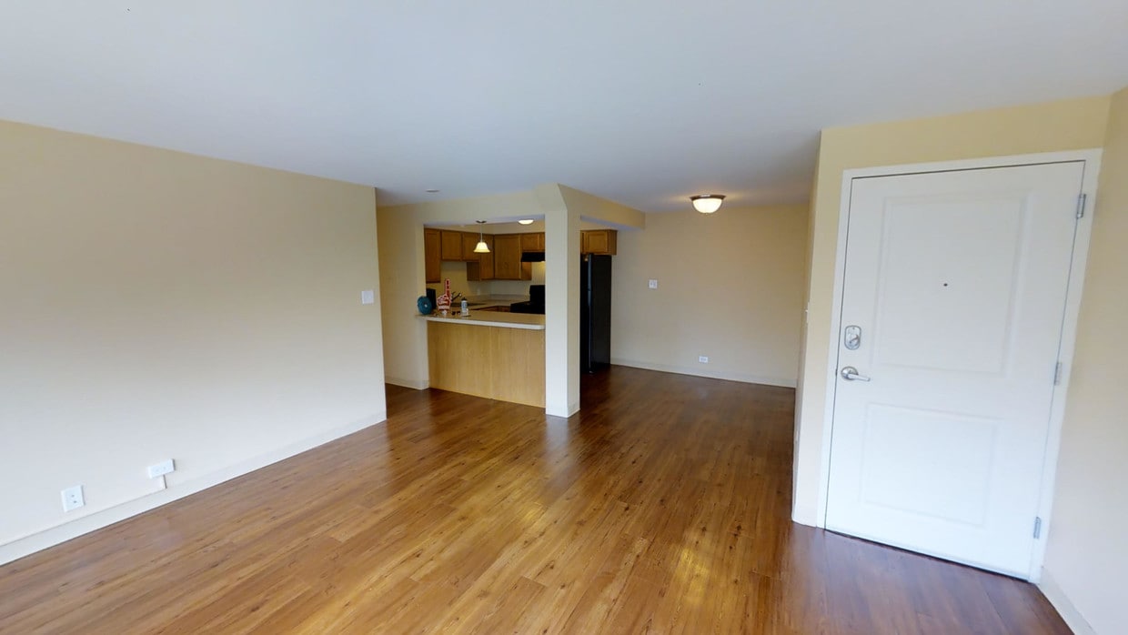 Photo - Riverwalk Commons- Student Housing Apartments
