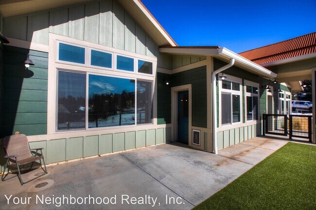 Foto del edificio - 4 br, 3.5 bath House - 720 Sun Valley Dr