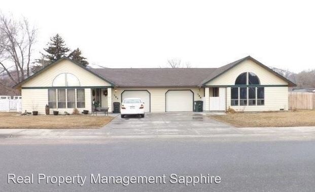 Primary Photo - 127 Skeels Ave