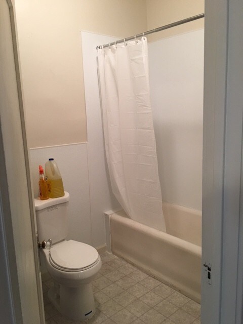 Foto del edificio - 431 E Magnolia Street