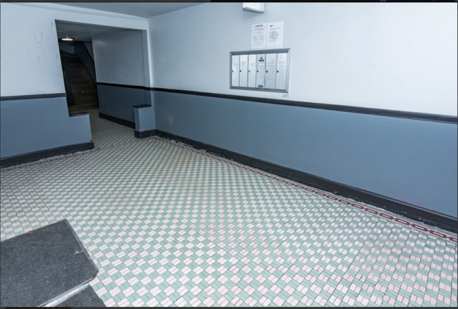 Building Photo - 3 bedroom in Chicago IL 60644