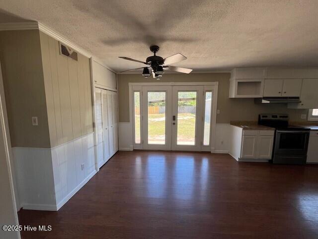 Building Photo - 421 Robert E Lee Dr