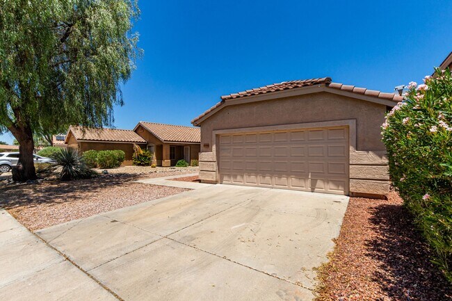 Building Photo - 14706 W Ely Dr