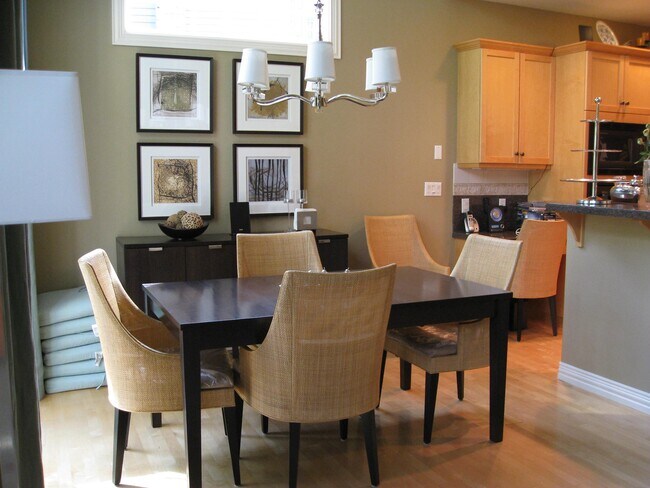 Foto del edificio - 7917 NW Blue Pointe Ln