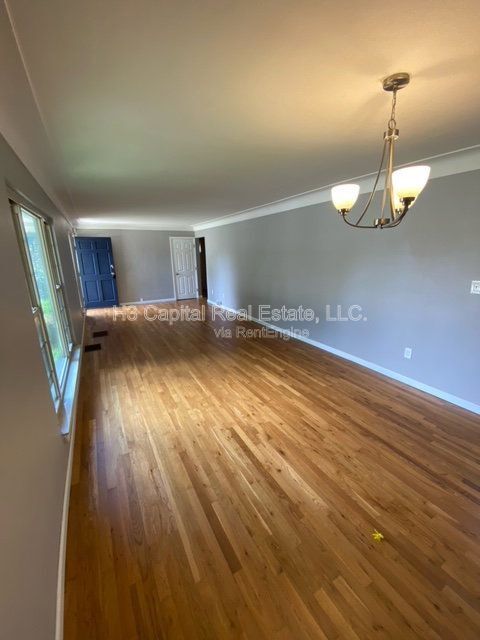 Foto del edificio - 2301 St Bernard Ave