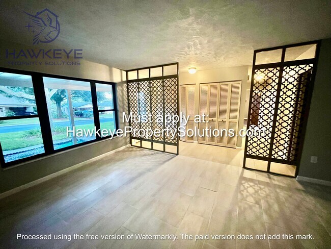 Foto del edificio - 3205 Carleton Cir W