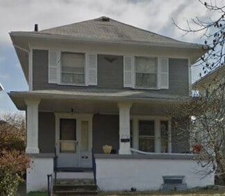 Building Photo - 712 St Nicholas Ave