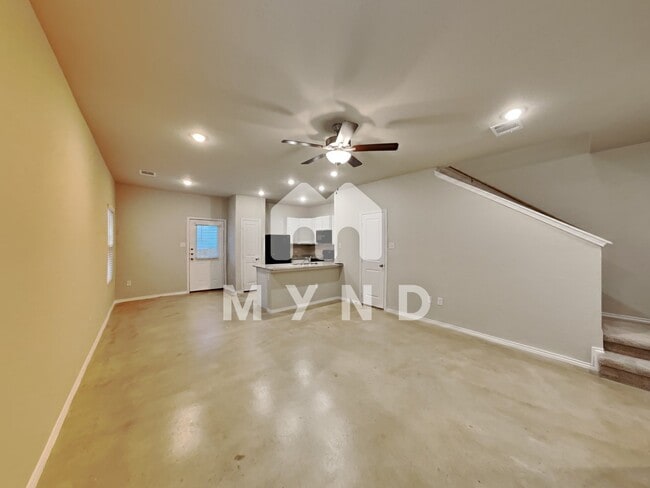 Building Photo - 9426 Apple Ridge Ln, Unit 301