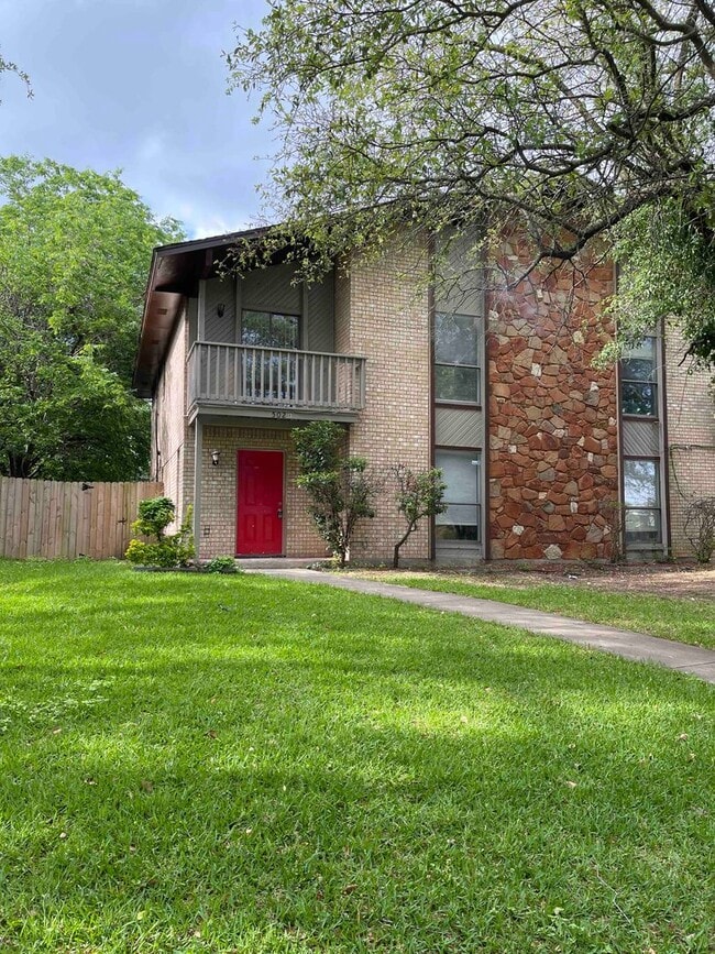 Foto del edificio - Duplex in Desoto