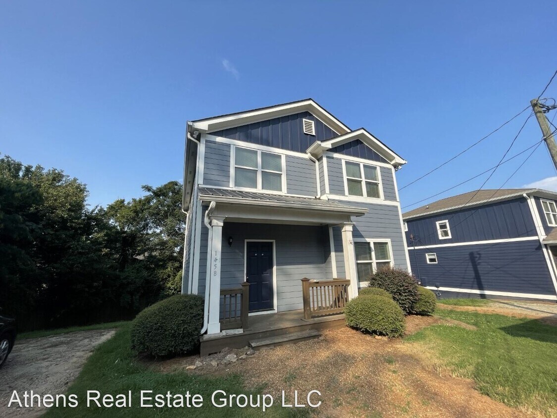 Foto principal - 4 br, 3.5 bath House - 1458 East Broad Street