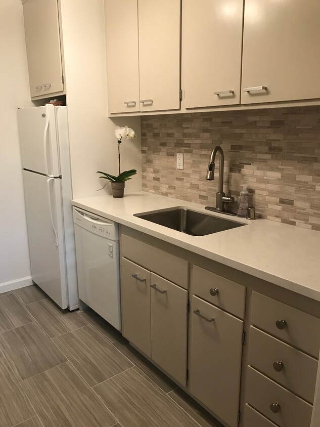 Foto principal - 4114 George Ave