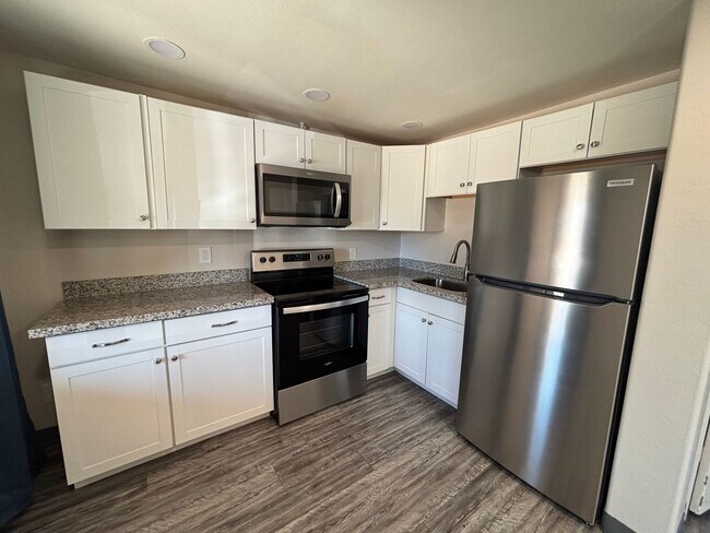 Foto del edificio - 5128 E Pima St