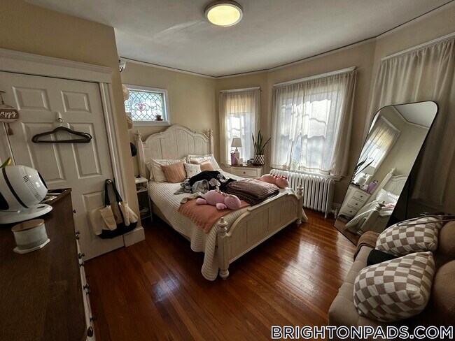 Building Photo - 5 Glenley Terrace