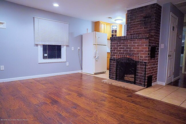 Building Photo - 29 Carteret Ave