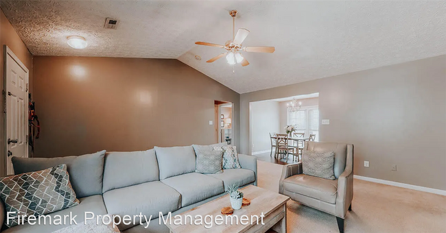 Foto del edificio - 3 br, 2 bath House - 6120 Burlwood Rd