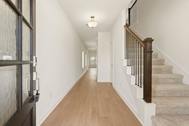 Foto del edificio - 32503 Midsummer Dr