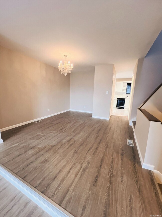 Foto del edificio - 6 Highland Rd