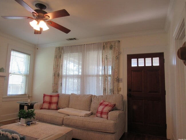 Foto del edificio - 4100 C