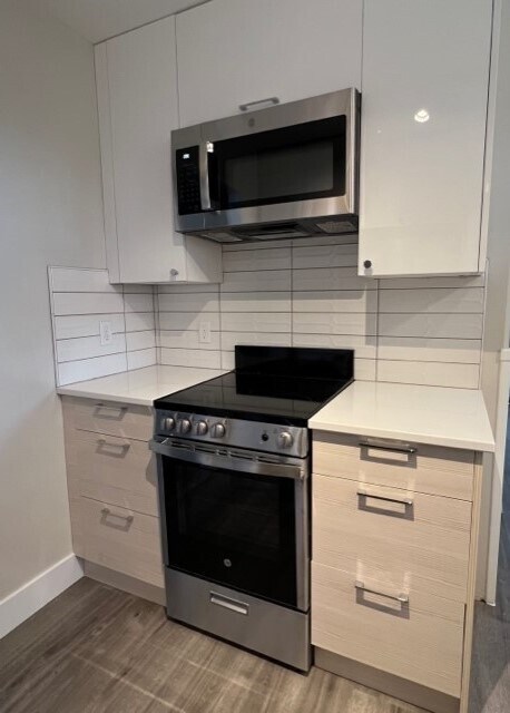 All new appliances, microwave vent hood - 117 E 16th Ave