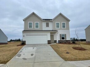 Building Photo - 133 Verona Dr NW