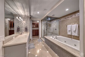 Building Photo - 9101 Alta Dr