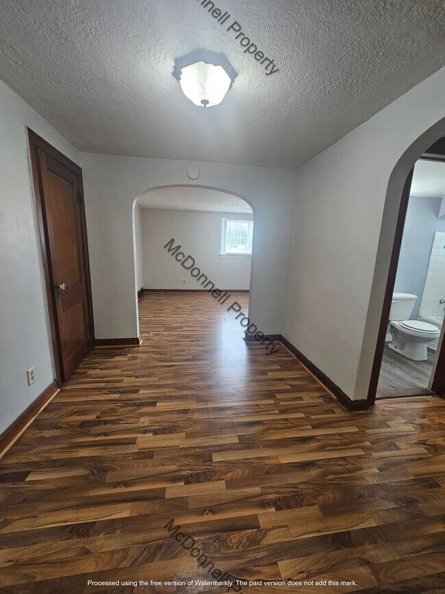 Foto del edificio - 2612 N Harrison St