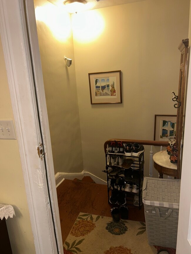 Building Photo - 271 Claremont Ave
