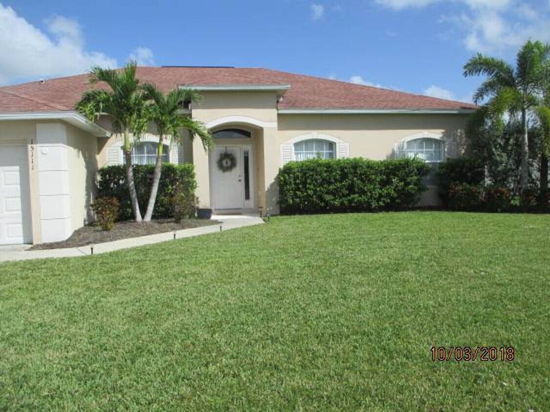 Foto principal - 15111 Hawks Shadow Dr