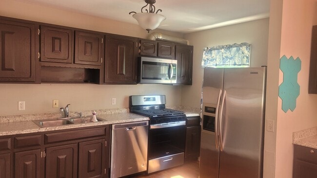 Photo - 3807 Danbury Ct (Woodbridge, VA) House