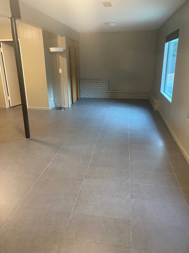Foto del edificio - 3920 Blue Canyon Dr