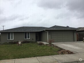 Building Photo - 1498 Avalon Dr