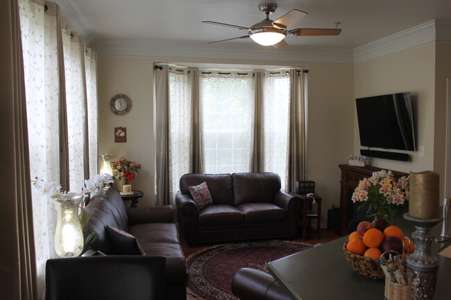 Foto del edificio - 10419 Ridge Landing Plz