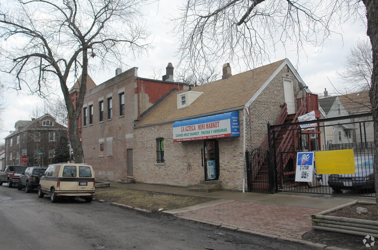 Foto del edificio - 2700 S Ridgeway Ave