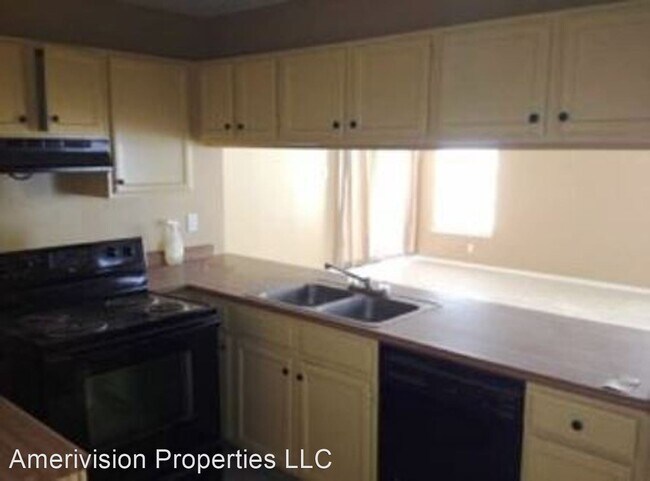 Building Photo - 3 br, 2 bath House - 131 Cornwall