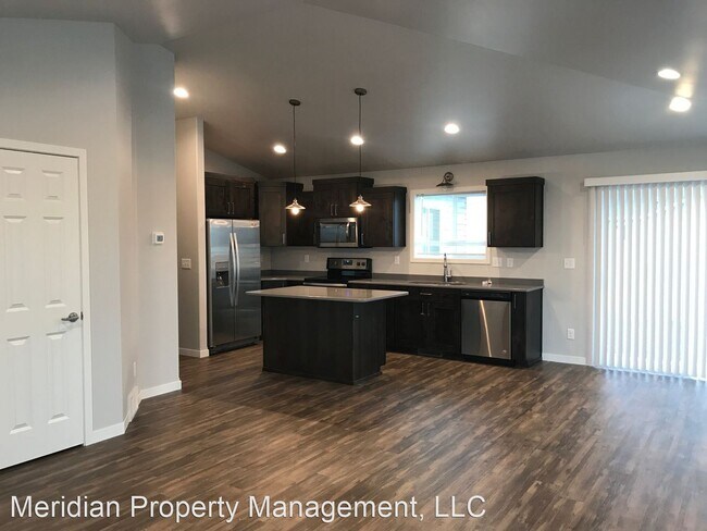 Building Photo - 4 br, 3 bath House - 7403 20th St S